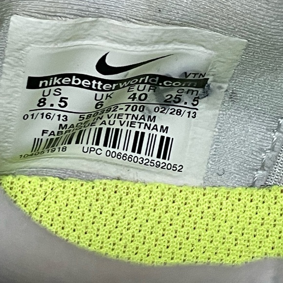 Nike Free 3.0 Neon Yellow and Gray Sneakers Sz 8.5 Women’s - Picture 3 of 7